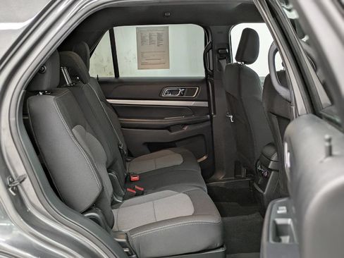 Used 2019 Ford Explorer XLT w/ Class III Trailer Tow Package AWD/4WD image 34