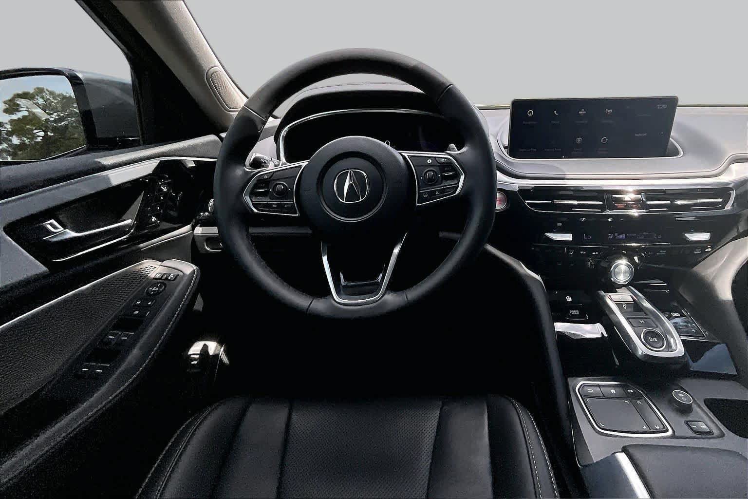 Used 2023 Acura MDX w/ Technology Package FWD image 6