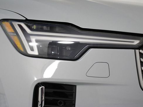 New 2026 Volvo XC90 B5 Core image 14