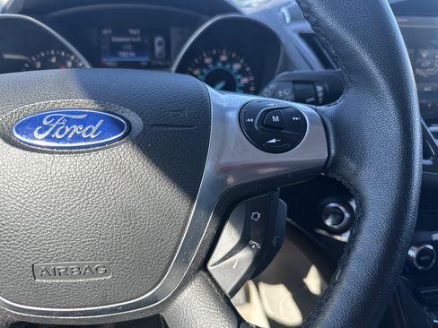 Used 2014 Ford Escape Titanium w/ Equipment Group 401A image 21