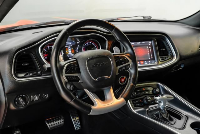 Used 2018 Dodge Challenger SRT w/ Technology Group RWD image 21