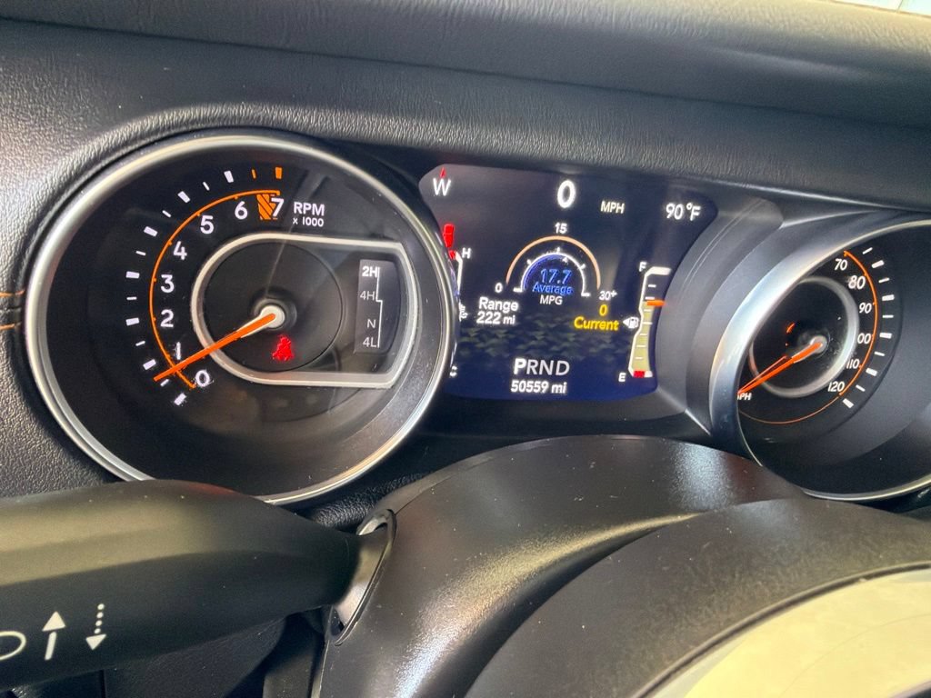 Used 2021 Jeep Wrangler Unlimited Sahara AWD/4WD image 11