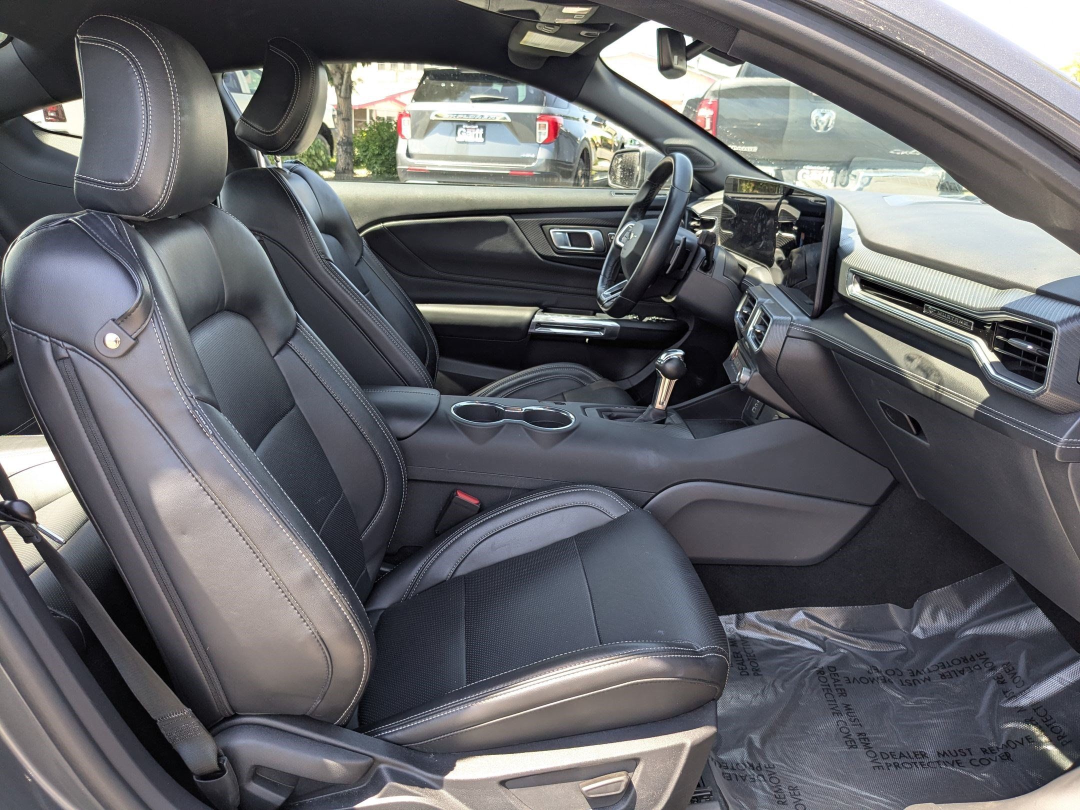 Used 2025 Ford Mustang GT Premium RWD image 31