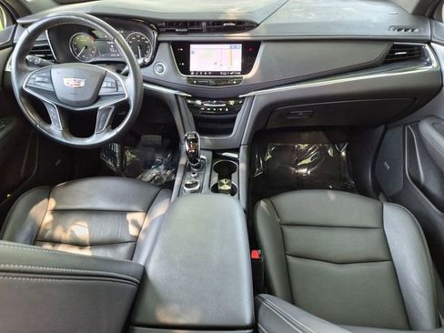Used 2023 Cadillac XT5 Premium Luxury AWD/4WD image 13