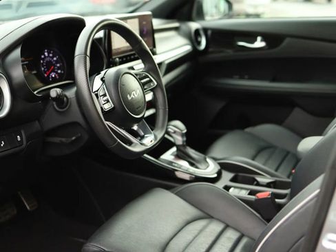 Used 2024 Kia Forte GT-Line w/ GT-Line Premium Package image 16