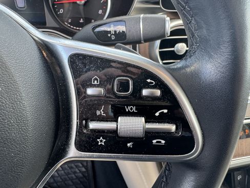 Used 2020 Mercedes-Benz GLC 300 4MATIC image 20