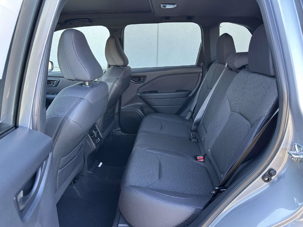 Certified 2025 Subaru Forester Premium AWD/4WD image 12