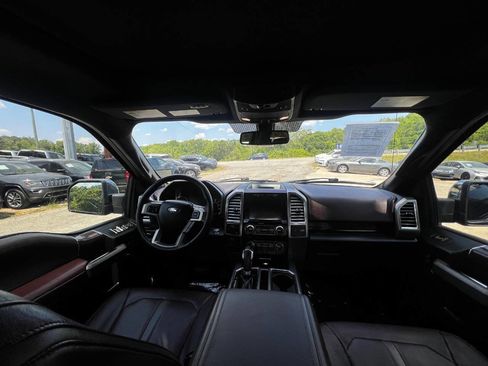 Used 2016 Ford F150 Platinum w/ Equipment Group 701A Luxury RWD image 12