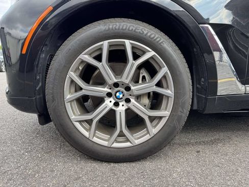 Used 2020 BMW X7 xDrive40i w/ Premium Package AWD/4WD image 10