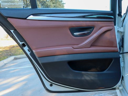 Used 2014 BMW 535i Sedan image 12