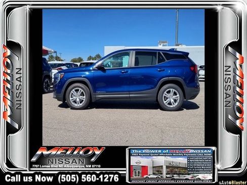 Used 2022 GMC Terrain SLE w/ LPO, Cargo Package image 7