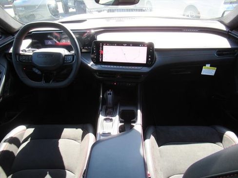 New 2026 Dodge Charger R/T AWD/4WD image 12