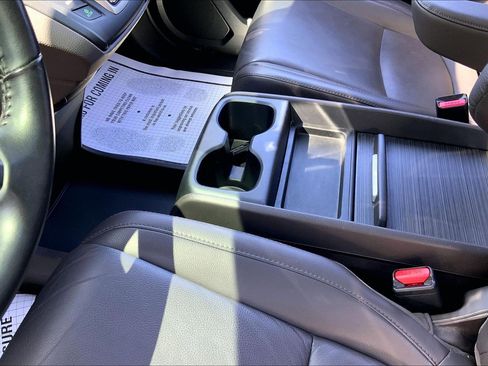 Used 2019 Honda Odyssey EX-L image 18