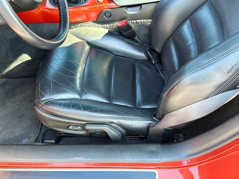 Used 2005 Chevrolet Corvette Coupe w/ Preferred Equipment Group RWD image 8