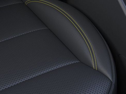 New 2025 Chevrolet Trax ACTIV w/ Driver Confidence Package image 45