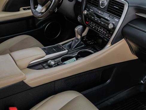 Used 2022 Lexus RX 450h AWD w/ Luxury Package image 25