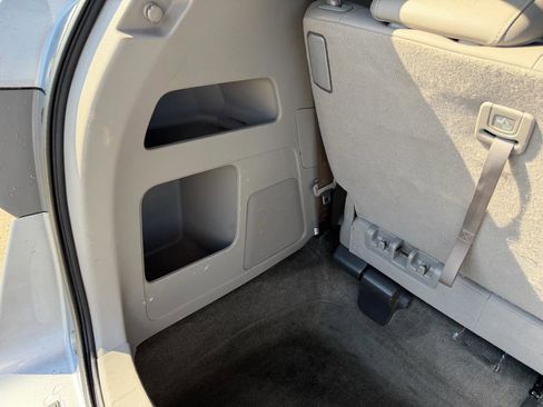 Used 2016 Honda Odyssey Touring Elite image 19