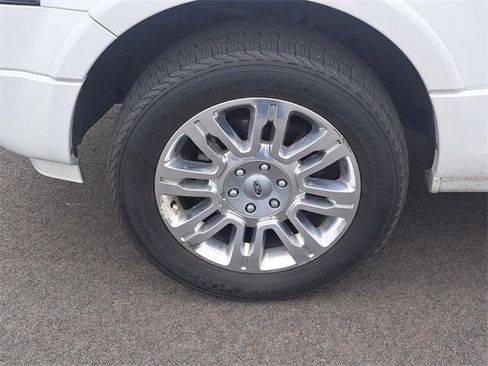 Used 2013 Ford Expedition Limited image 9