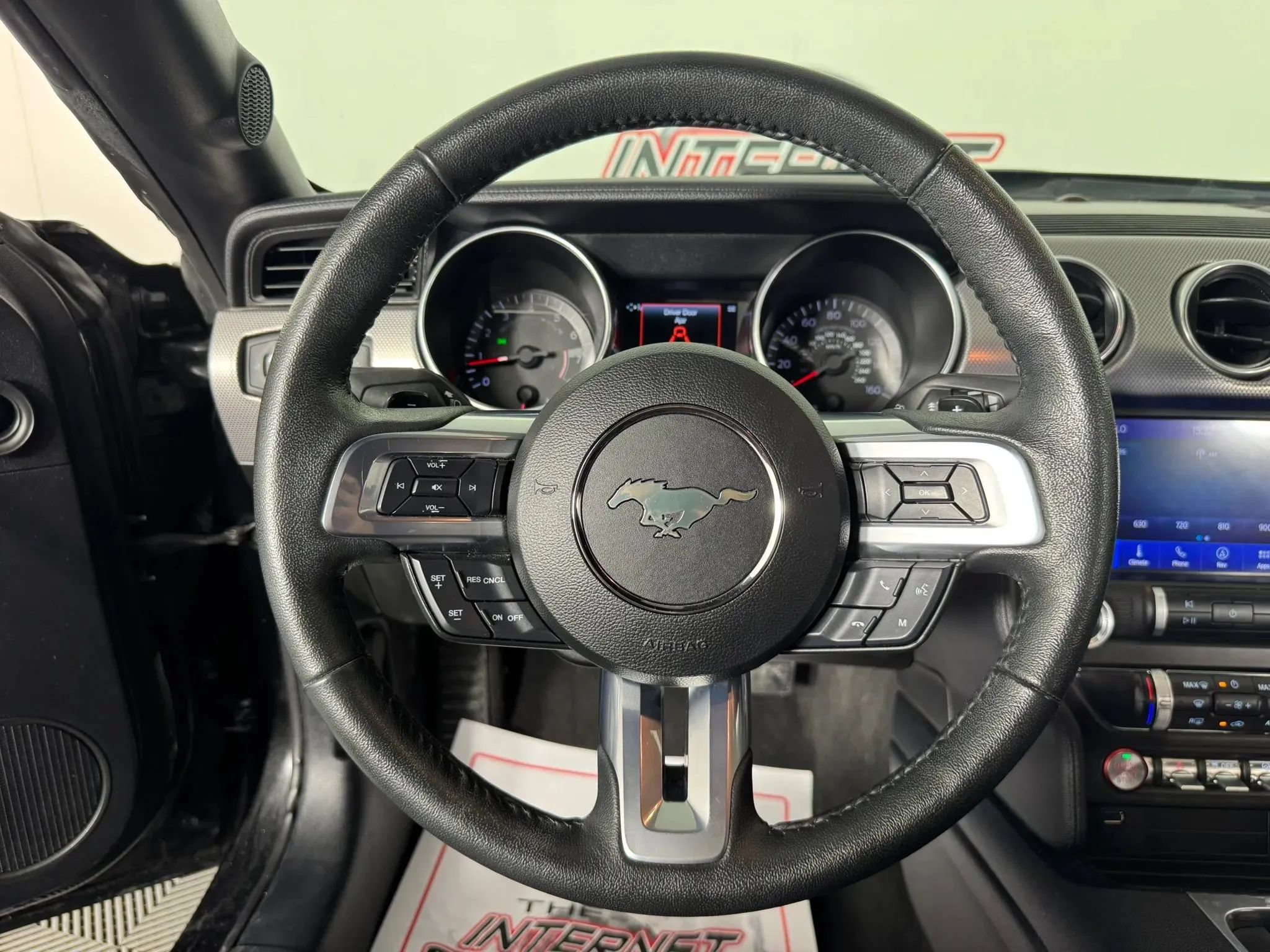 Used 2020 Ford Mustang Convertible w/ Equipment Group 101A RWD image 20