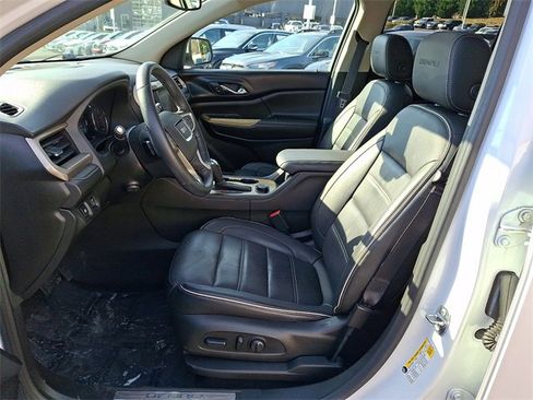 Used 2018 GMC Acadia Denali w/ Technology Package image 15