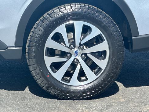 Used 2022 Subaru Outback Premium image 24