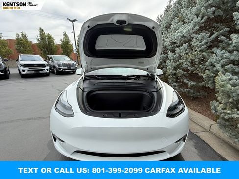 Used 2024 Tesla Model Y Long Range AWD/4WD image 37