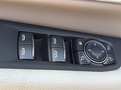 New 2026 GMC Yukon Denali w/ Denali Reserve Package AWD/4WD image 28