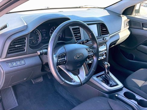 Used 2020 Hyundai Elantra Value Edition w/ Cargo Package (C1) image 12