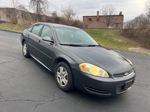 Used 2010 Chevrolet Impala LS image 7