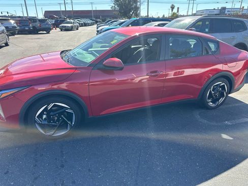 Certified 2025 Kia K4 EX FWD image 4