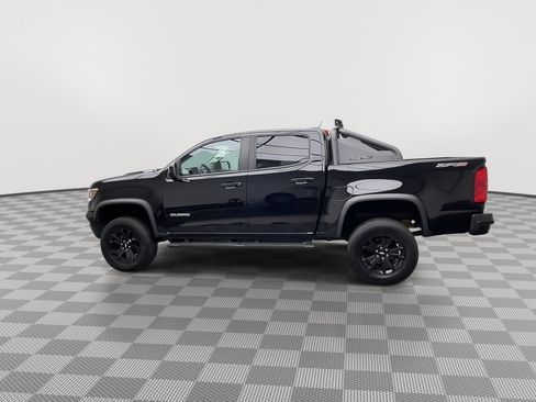 Used 2018 Chevrolet Colorado ZR2 w/ ZR2 Midnight Special Edition AWD/4WD image 34