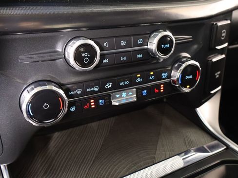 Used 2022 Ford F150 Platinum w/ Equipment Group 701A High image 8