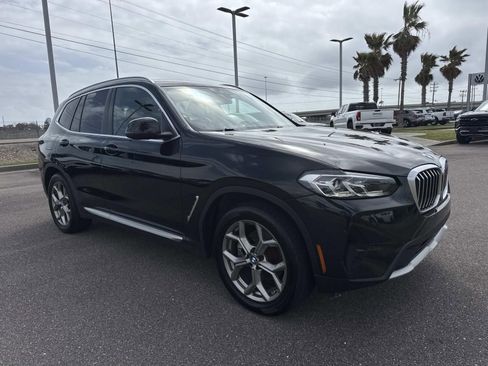 Used 2024 BMW X3 sDrive30i RWD image 3