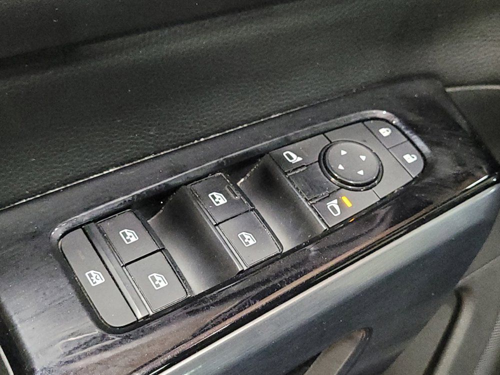 Used 2022 Nissan Pathfinder SL AWD/4WD image 27