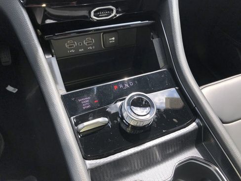 New 2026 Jeep Grand Cherokee Limited image 19