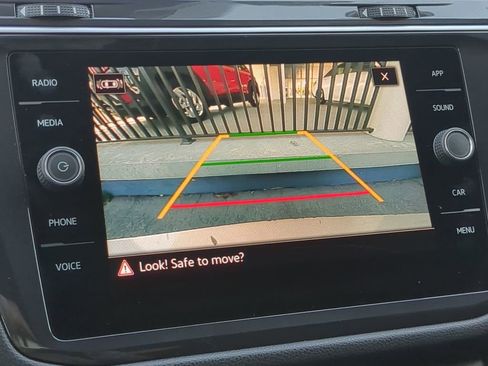 Used 2024 Volkswagen Tiguan S image 20