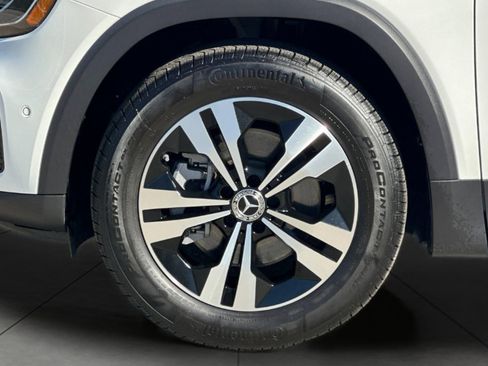 Certified 2025 Mercedes-Benz GLB 250 GLB 250 image 5