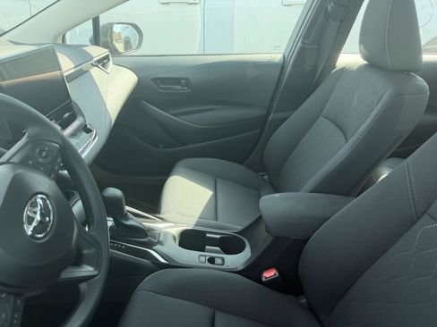 Used 2026 Toyota Corolla LE FWD image 7
