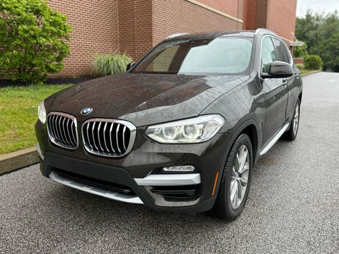 Used 2019 BMW X3 xDrive30i w/ Premium Package AWD/4WD image 3