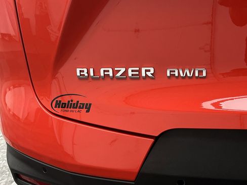 New 2025 Chevrolet Blazer LT w/ Driver Confidence Package image 30