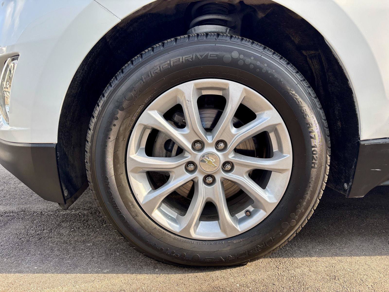 Used 2020 Chevrolet Equinox LT AWD/4WD image 13