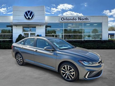 New 2026 Volkswagen Jetta SE image 1