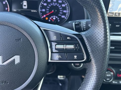 Used 2023 Kia Forte GT-Line w/ GT-Line Premium Package image 12