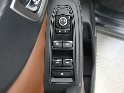 Used 2023 Subaru Forester Touring image 19