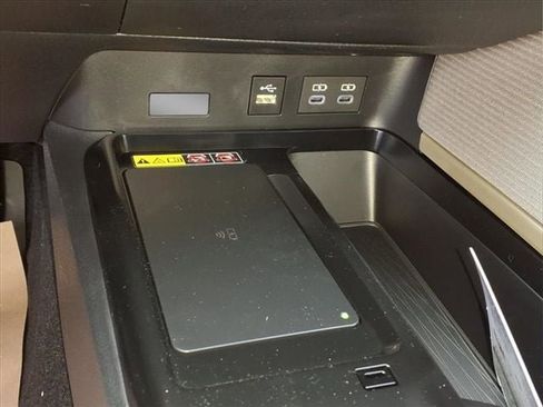 New 2026 Toyota Camry SE image 16