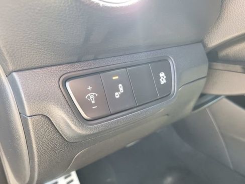 Used 2023 Kia Forte GT-Line FWD image 17