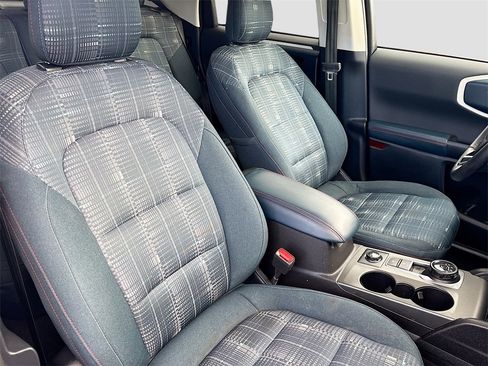 Used 2025 Ford Bronco Sport Heritage w/ Convenience Package image 26