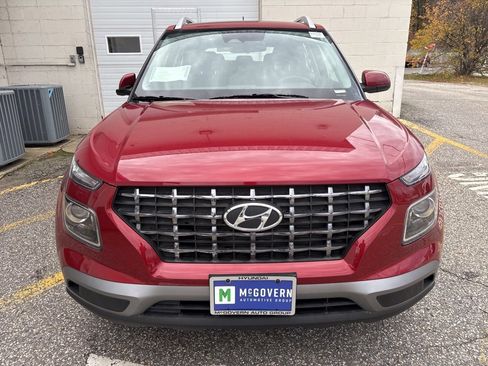 New 2025 Hyundai Venue SEL image 5