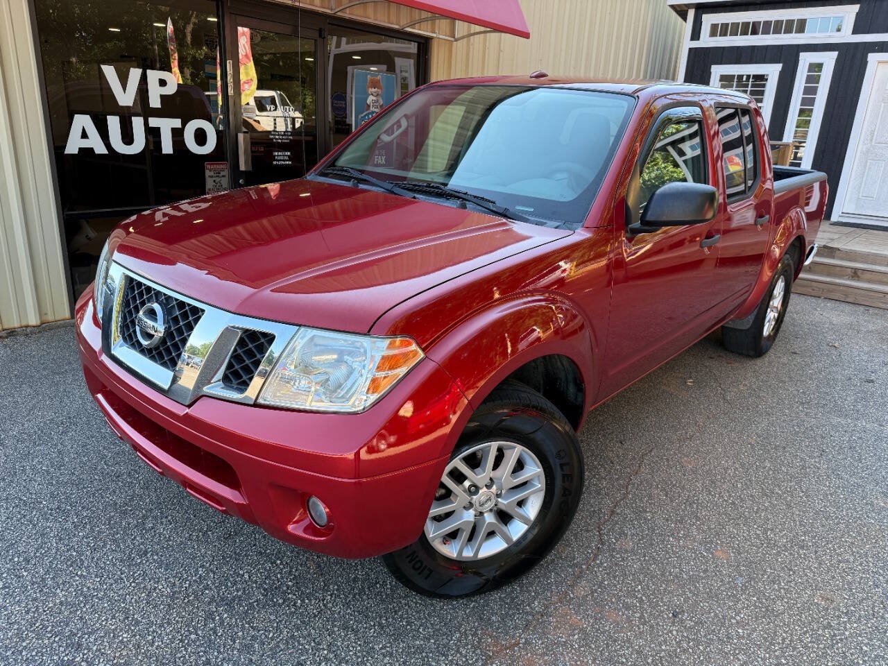 Used 2017 Nissan Frontier SV w/ SV Value Truck Package RWD image 1