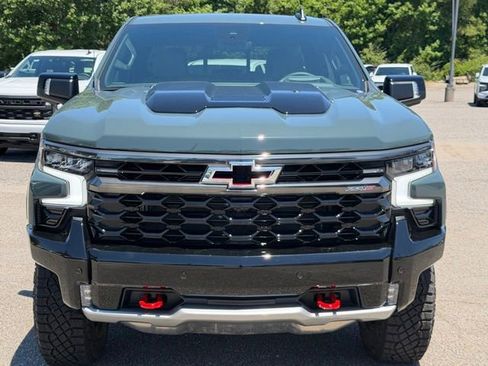 New 2026 Chevrolet Silverado 1500 ZR2 AWD/4WD image 2